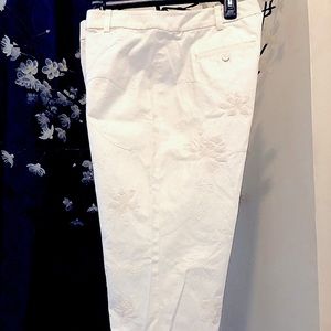 Talbots White Signature Slim Embroidered Flower Pants Size 14P